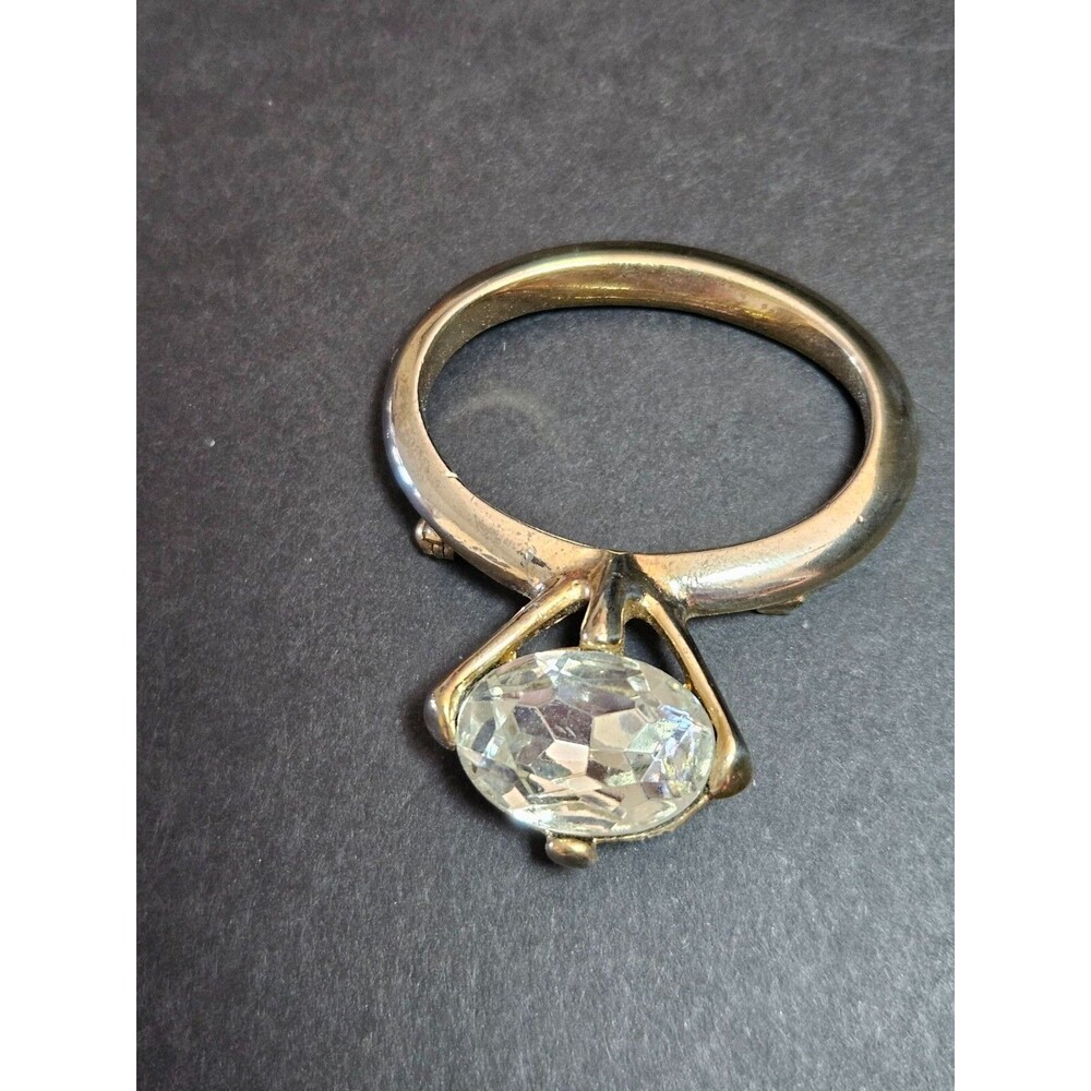 Vintage Gold Tone Solitaire Engagement Ring Brooch - Picture 5 of 9